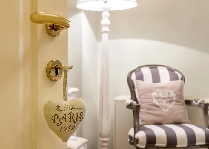 Holiday home Art De Vivre *